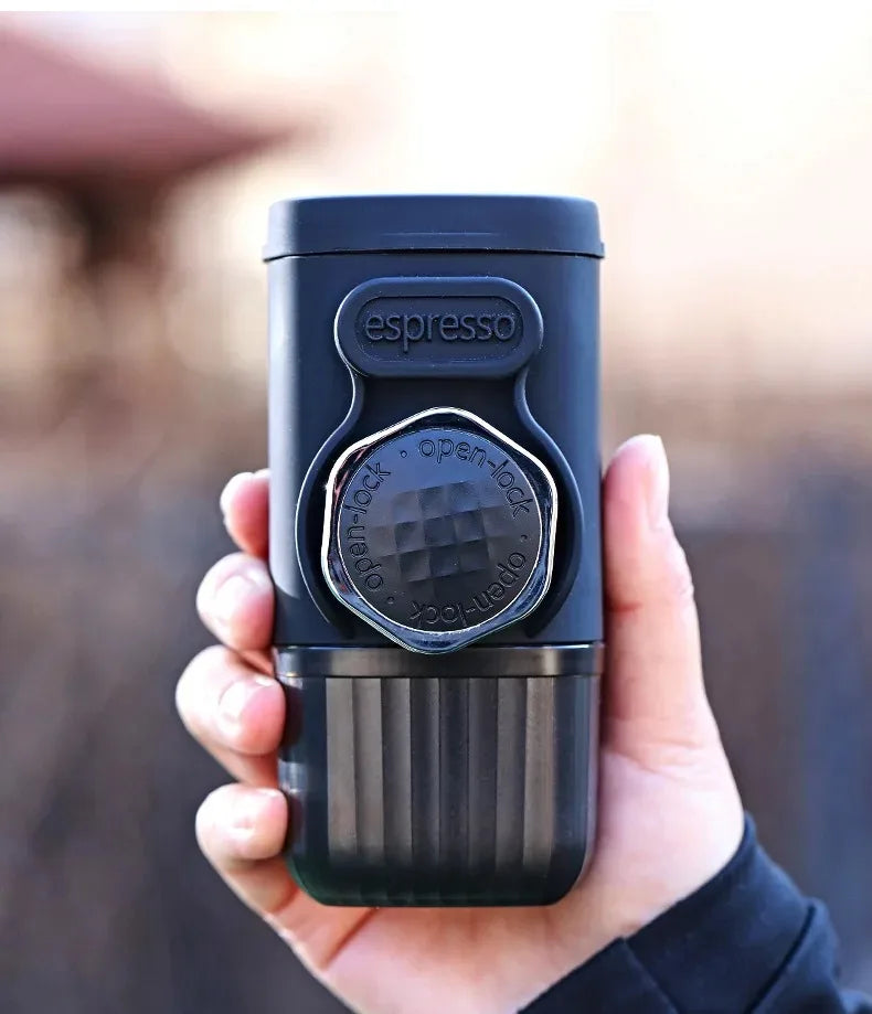 Outdoor Portable Hand Pressed Coffee Machine Camping Field Capsule Coffee Powder Home Travel Small Espresso Machine